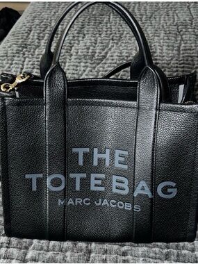 Marc Jacobs Black Pebbled Leather 'The Tote Bag' Top-Handle Tote